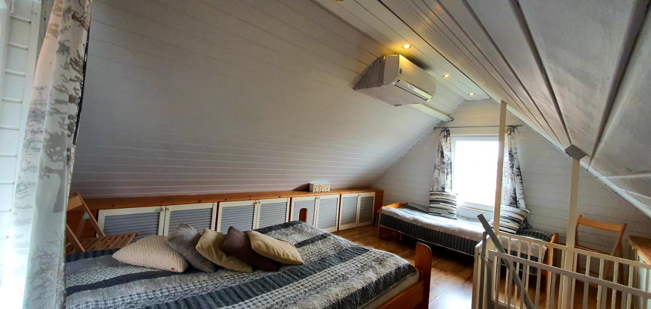 Wolnostojacy Dom Na Duzym Prywatnym Terenie Villa Lubin  Bagian luar foto